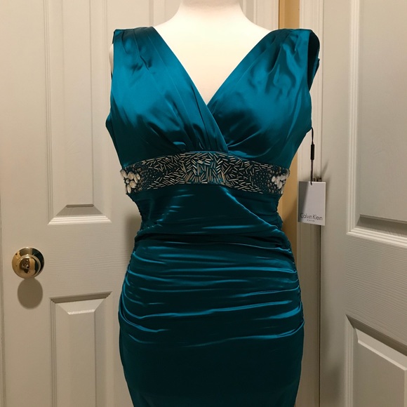 dark turquoise dress
